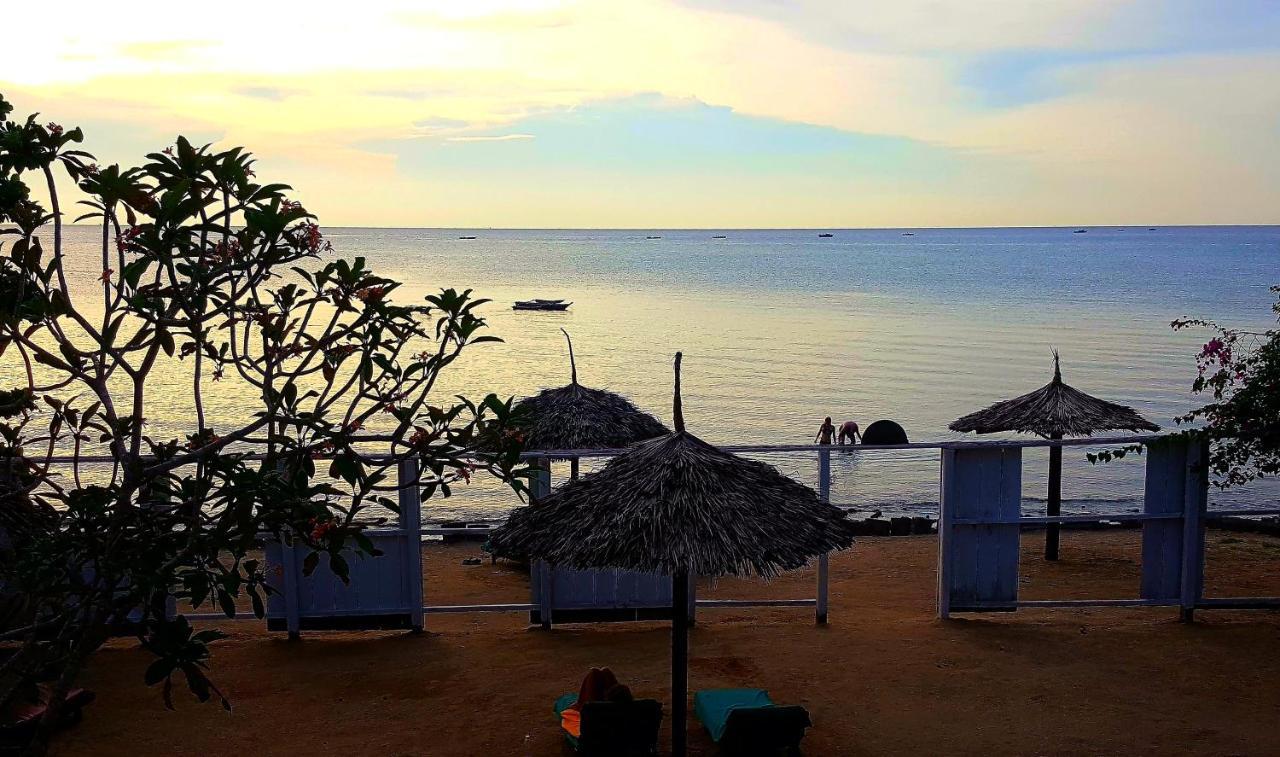 Imani Beach Villa Resort Bububu 外观 照片
